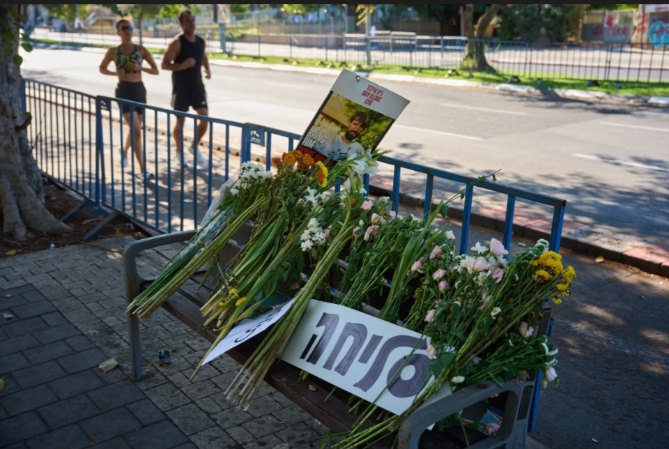 Screenshot_20251014_220212_Chrome