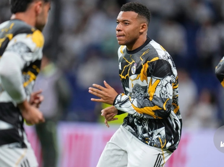 Screenshot_20251208_232425_Chrome