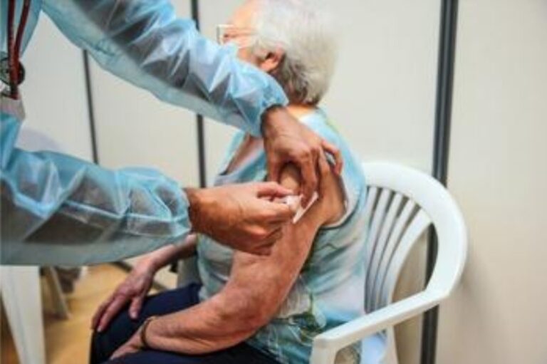 Screenshot_20251231_215039_Samsung Internet