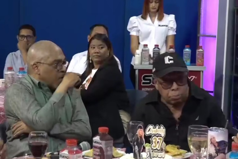 Pelea Joseph Cáceres y Jesús Nova. • Palabras Clave Secundarias: Discusión de periodistas en programa de TV, Joseph Cáceres Acroarte payola, Jesús Nova demanda judicial, video altercado Joseph Cáceres.