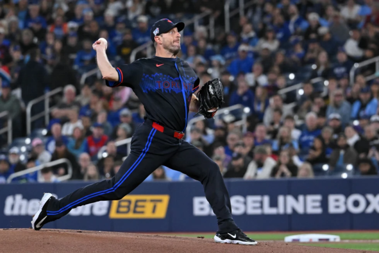 Max Scherzer avanza en su regreso tras sesión de bullpen