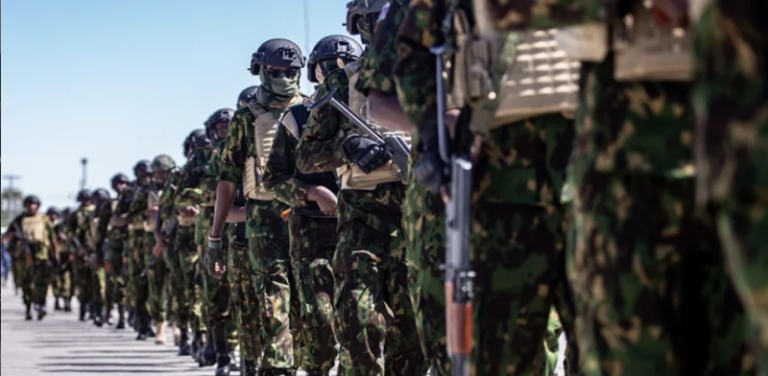 Despliegue operativo de la nueva Fuerza de Represión de las Pandillas respaldada por la ONU en territorio de Haiti.