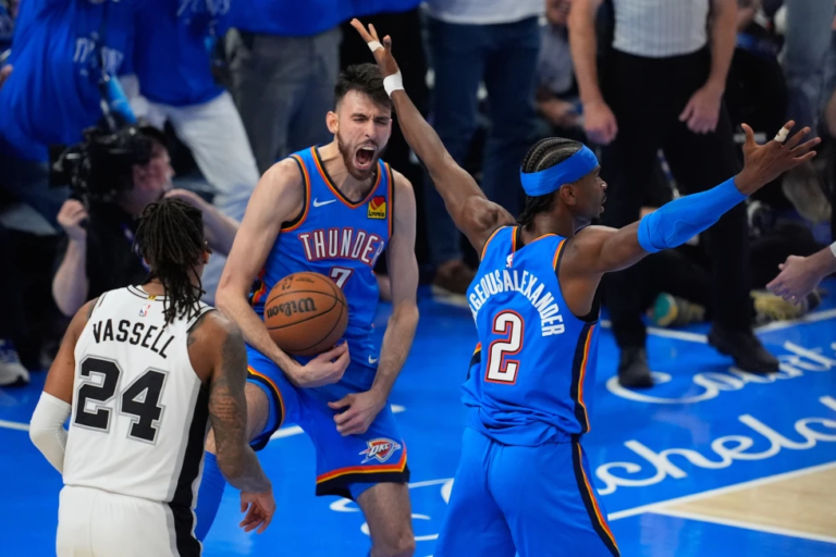 NBA Playoffs: Thunder vence a Spurs e iguala final del Oeste