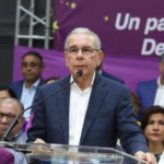 Danilo Medina el poder se conquista con trabajo