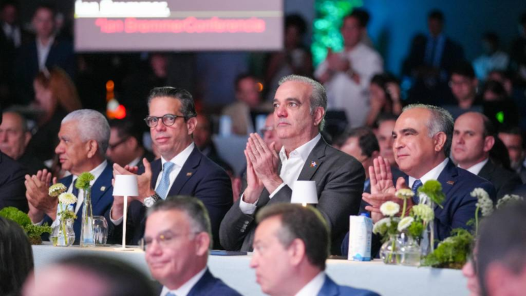 El gran capital respalda la economía de Abinader: CONEP sella alianza estratégica frente a las reformas pendientes