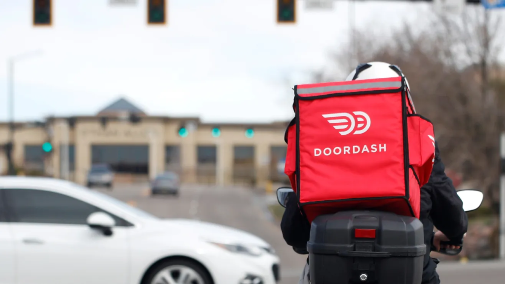 El drama de los deliveristas en NY: Protestas masivas contra Uber y DoorDash por bloqueos injustos de cuentas