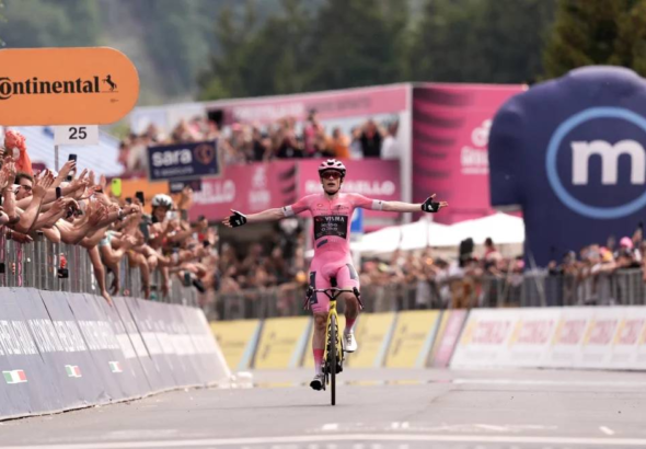 Jonas Vingegaard gana etapa 20 y liquida el Giro de Italia