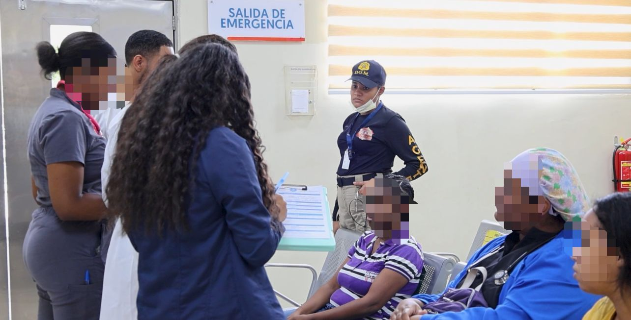 Uno de los principales déficits del plan es la ausencia de mecanismos claros de regulación del trabajo migrante y el acceso a los servicios publico