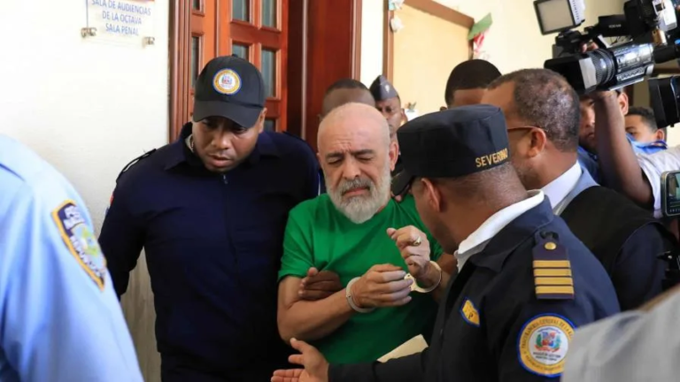 Audiencia Ángel Martínez y Faride Raful juicio de fondo difamación Palacio de Justicia