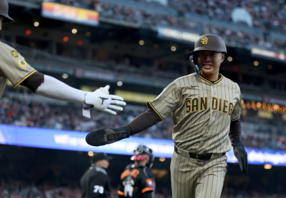 Miguel Andújar y Sung-Mun Song destacan en victoria Padres vs Gigantes MLB 2026