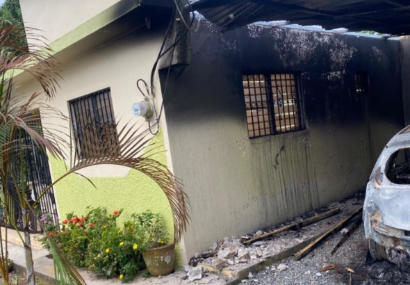 En La Vega Familia sobrevive milagrosamente tras incendio provocado en su hogar