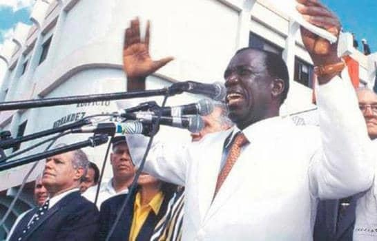 "José Francisco Peña Gómez: 28 años del adiós al líder que sacrificó el poder por la paz"