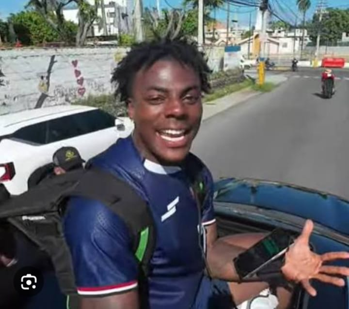 El conocido rapero y streamer estadounidense Speed está en la República Dominicana, donde el influencer Santiago Matías, conocido como Alofoke, lo está recibiendo.