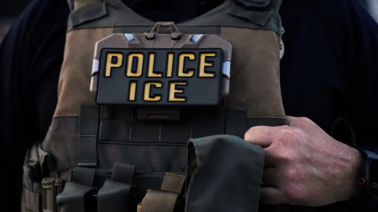 Tribunal del estado de Nueva York dicta sentencia condenatoria contra un hispano por abuso y extorsión migratoria.