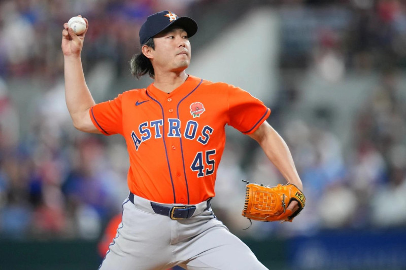 El lanzador japones Tatsuya Imai encabeza el juego sin hit combinado de los Astros de Houston contra los Rangers de Texas.