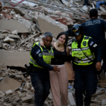 Aumentan a 164 los fallecidos y 971 los heridos tras los devastadores terremotos en Venezuela