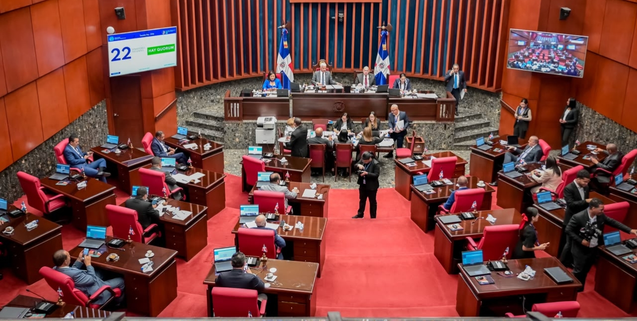 Senado dominicano envía a comisión bicameral proyecto de ley económico del Ejecutivo; aprueba Instituto del Casabe y patrimonio de la muñeca sin rostro