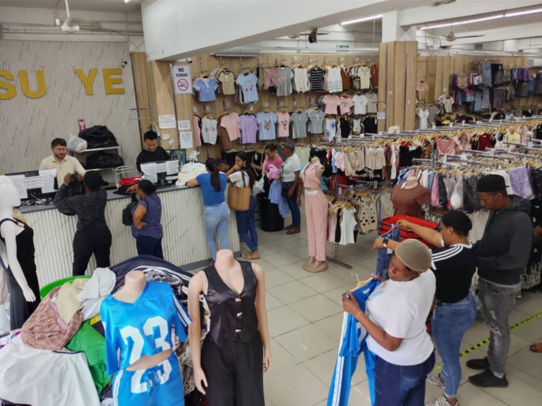 Suye Afashion importadora ropa avenida duarte mayorista