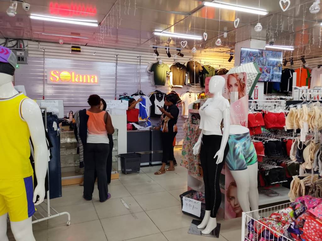 Importadora Solana avenida duarte ropa deportiva