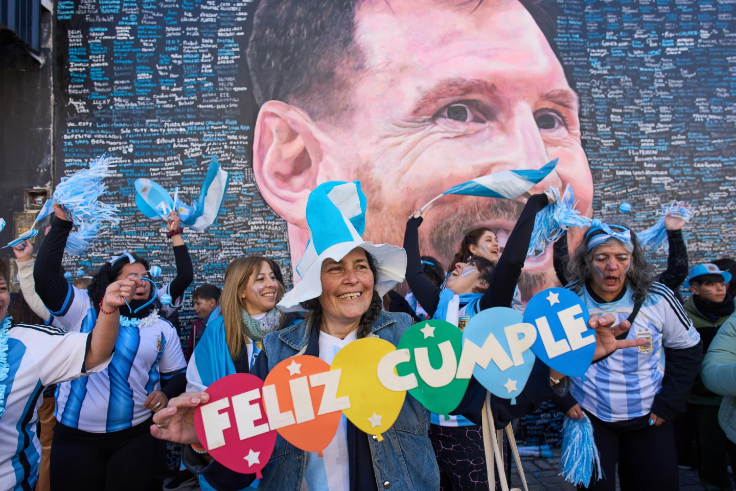 Lionel Messi celebra 39 años en el Mundial como máximo goleador histórico