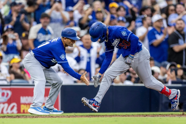 ¡Paliza en San Diego! Dodgers arman rally de nueve carreras y aplastan 15-3 a los Padres