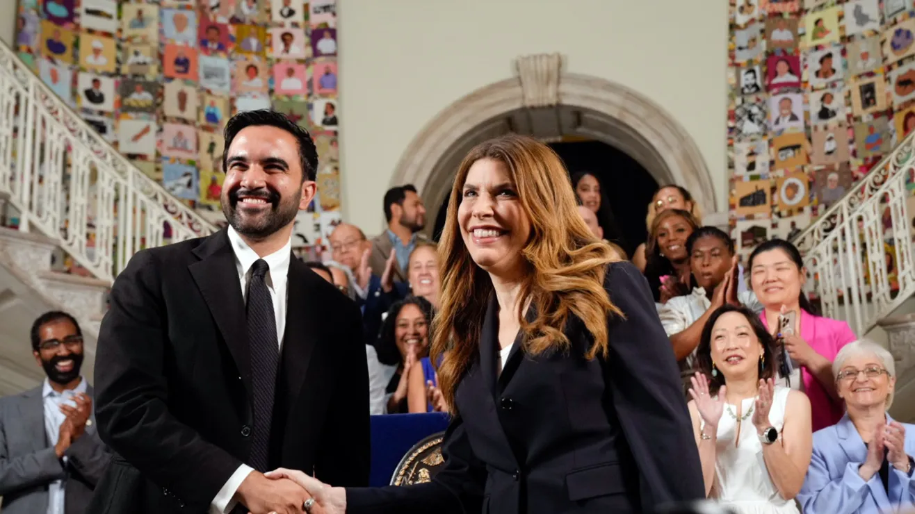 Alcalde Mamdani y el Concejo Municipal pactan presupuesto histórico de 125,800 millones de dólares para la ciudad de Nueva York