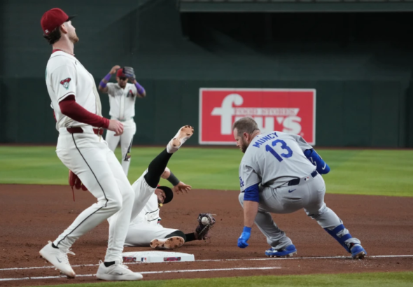Choque Ildemaro Vargas Max Muncy.