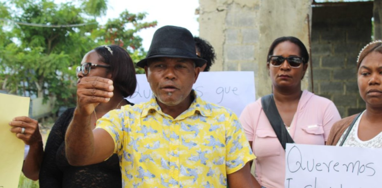 Sector La Joya del Bonito en Santo Domingo Este: 5 años sin agua, luz ni calles y el gobierno no responde