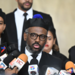 El titular de la Pepca Wilson Camacho ofreciendo declaraciones de prensa sobre corrupción administrativa