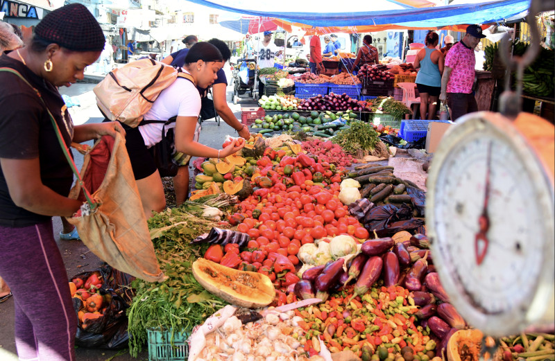 La canasta básica familiar promedió RD$49,268.36 al cierre de mayo.