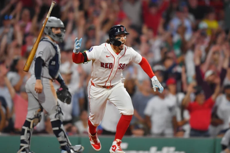 Épico en Fenway: Los Medias Rojas dejan en el terreno a los Yankees y completan una histórica barrida de cuatro juegos