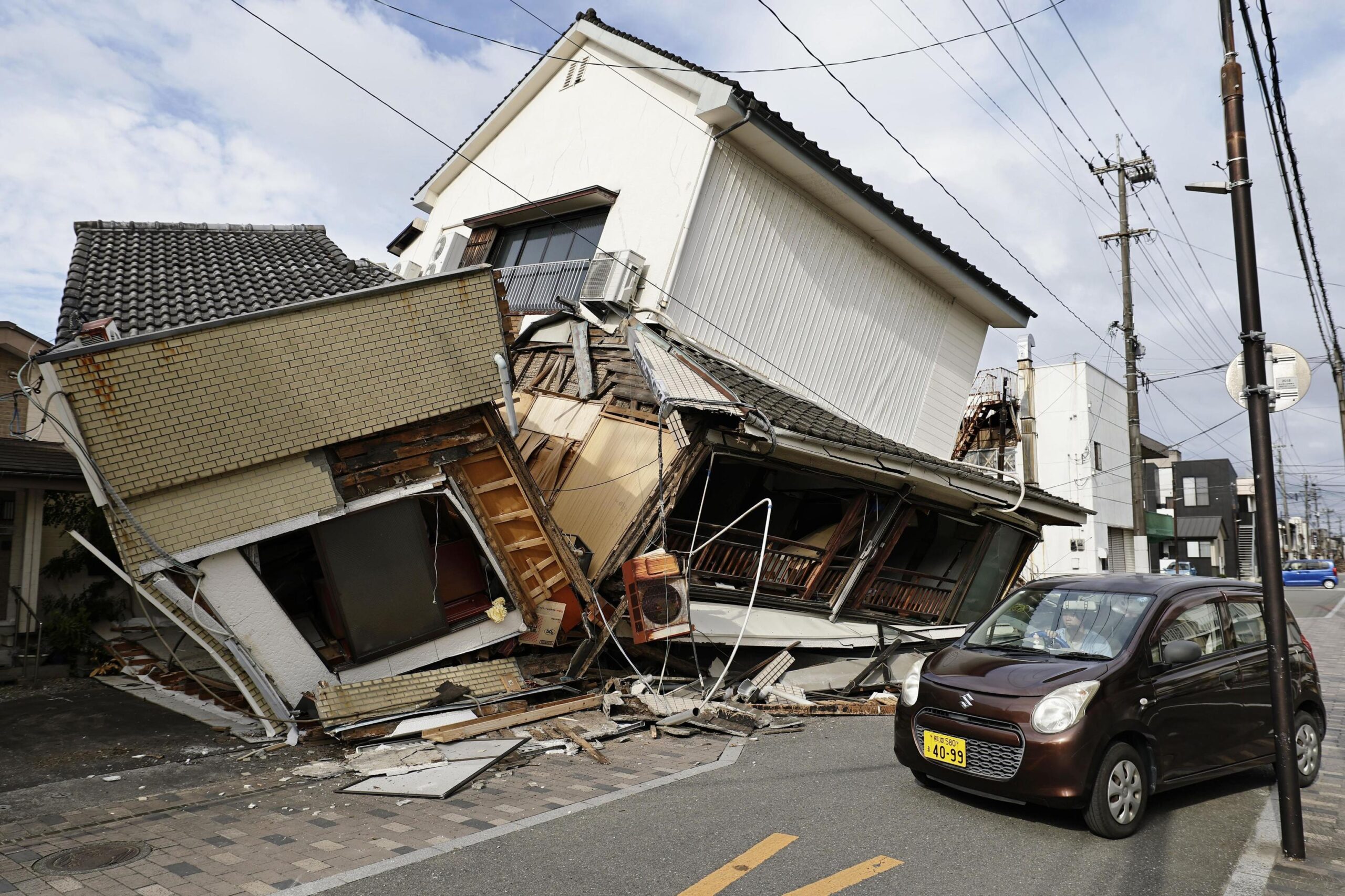 Nuevo terremoto de magnitud 5,8 sacude Japón mientras continúan las labores de rescate en Kumamoto