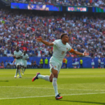 Francia vence 2-0 a Marruecos y avanza a semifinales
