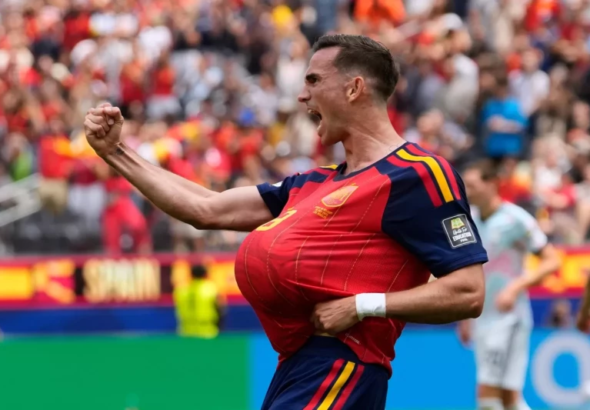 España vence 2-1 a Bélgica y va a semis del Mundial