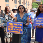 Crisis en NY: Brooklyn rechaza albergue de hombres solteros