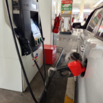 Combustibles congelados en RD: El esquema de precios altos que ahoga al consumidor