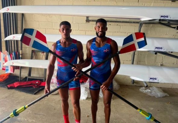 ¡Primera medalla para RD! Plata en remo con Vásquez y Rodríguez en Santo Domingo 2026