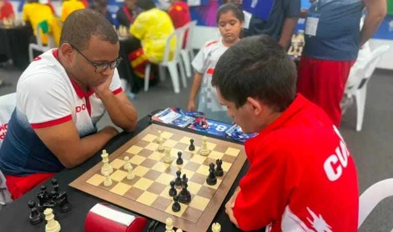 Josué Araujo da oro a República Dominicana en ajedrez rápido de los Juegos