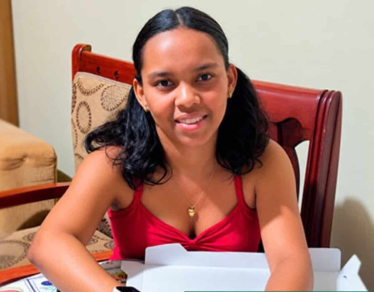 El INACIF confirmó que la joven Marielis Beltré Féliz falleció en Azua por hemorragia interna causada por objeto punzocortante