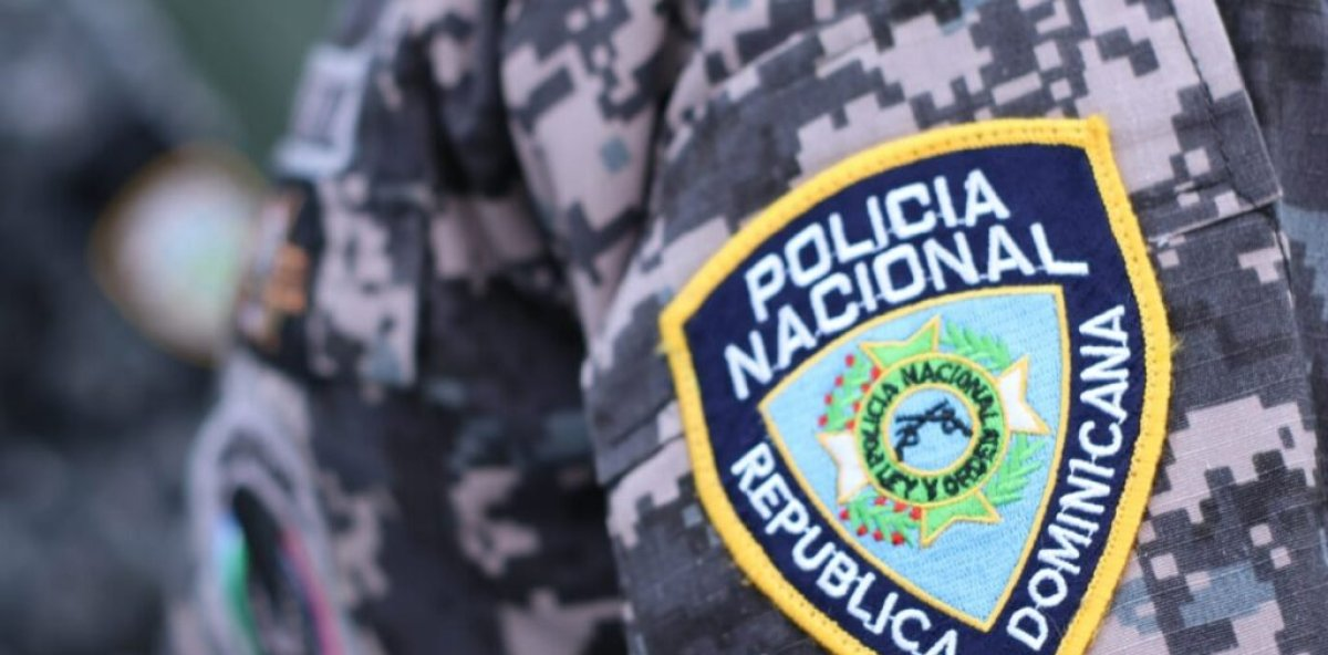 Policía mata a quemarropa a un hombre en Guajimía; agente es entregado al Ministerio Público