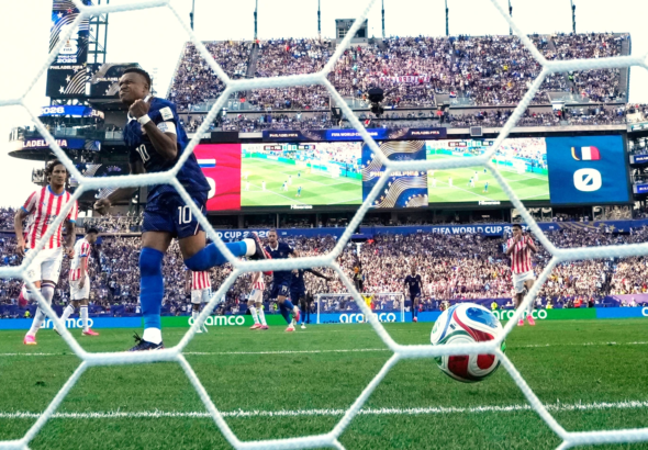 Francia vence 1-0 a Paraguay con gol de Mbappé y pasa a cuartos del Mundial 2026
