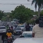 Indignación en Herrera: Multitud paraliza el tránsito en multitudinario entierro de Darlin Mercado