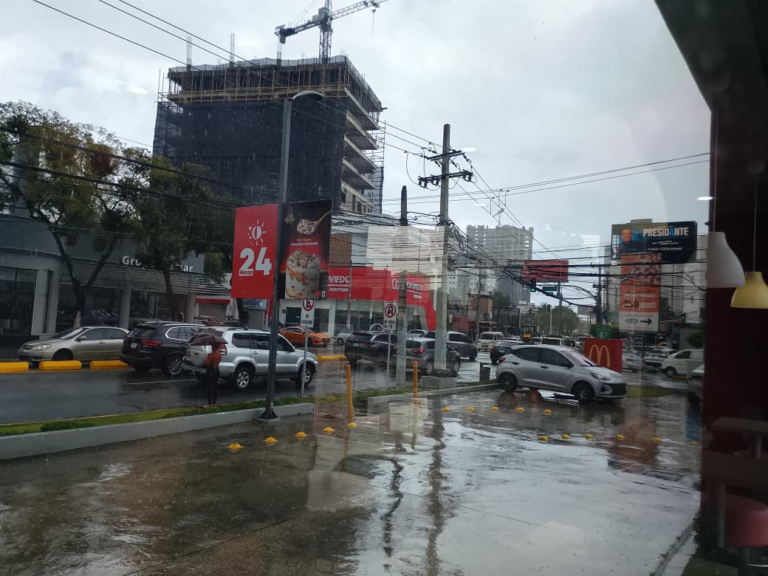 INDOMET activa alertas por fuertes lluvias y granizadas en RD