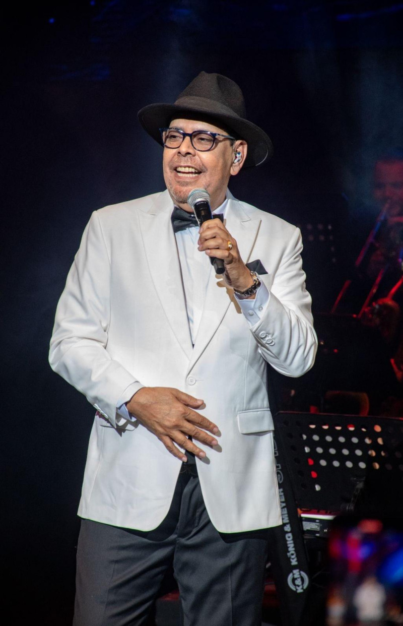 Preocupación en el merengue: Fernando Villalona suspende shows por delicado estado de salud