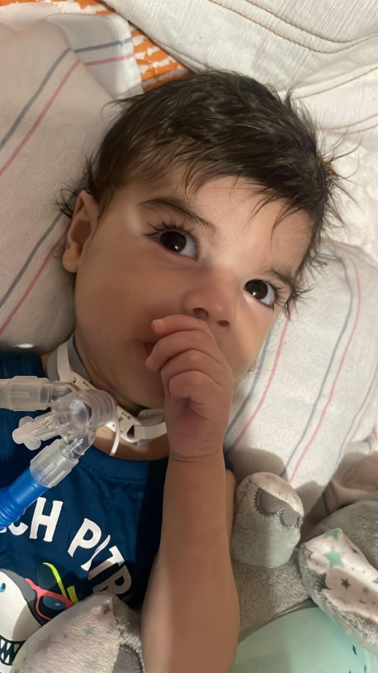 El infante dominicano Dayron Almonte Socías, paciente prioritario diagnosticado con Atrofia Muscular Espinal (AME).