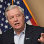 Retrato del veterano senador republicano Lindsey Graham durante una intervención oficial en el Capitolio.