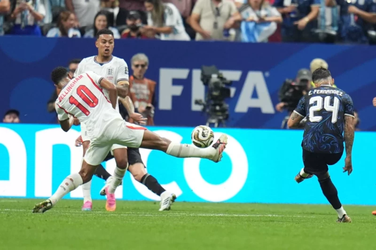 ¡A la final! Argentina remonta de forma agónica ante Inglaterra y buscará el bicampeonato ante España