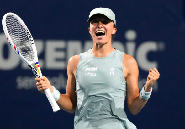 Swiatek y Sabalenka imponen su ley en el Abierto de Cincinnati; el juvenil Joao Fonseca hace historia