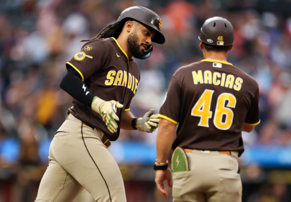 Fernando Tatis Jr. brilla con dos jonrones y espectacular atrapada ante los Mets