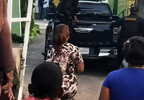 Policía mata a joven de 18 años en Mendoza, Santo Domingo Este